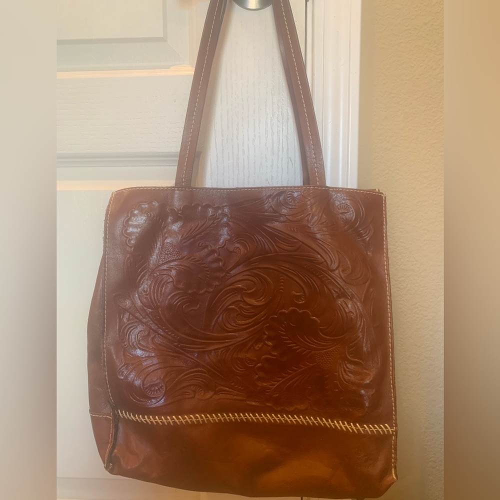 Patricia Nash leather with tooled front shoulder bag